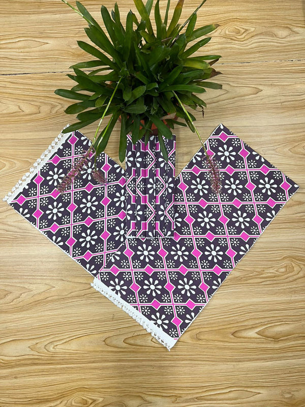 Aesthetic Cotton Table Runner