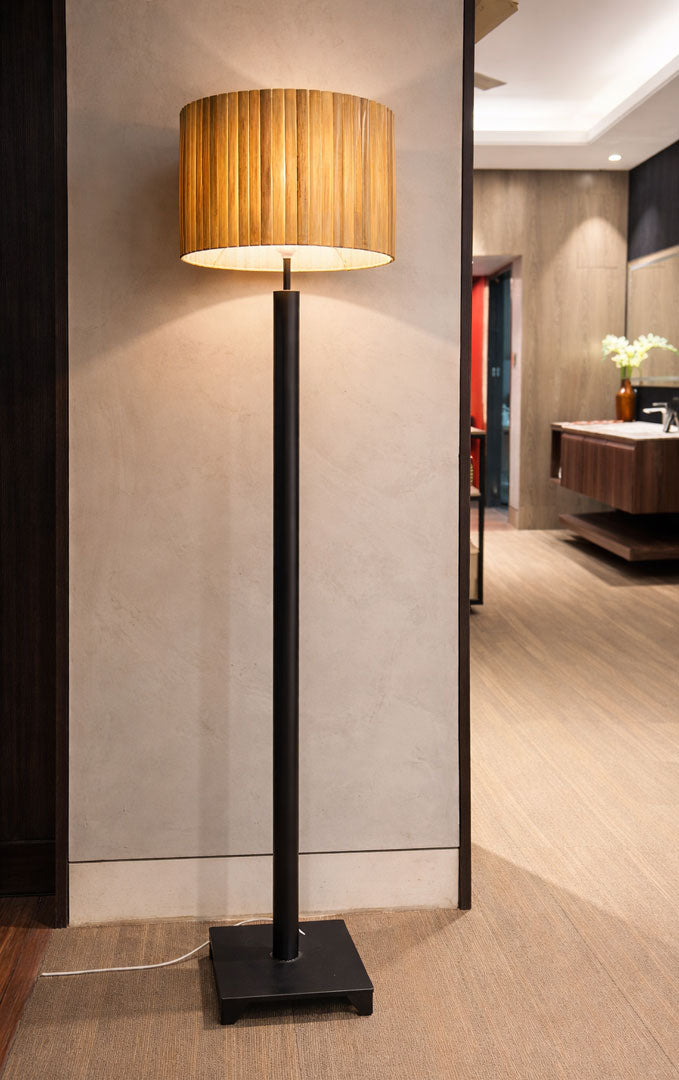 Bamboo Aura Table Lamp